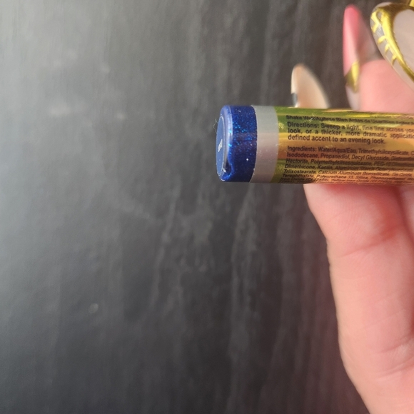 Blue Senegence himmer Long-Lasting Eye Liner - Picture 3 of 4